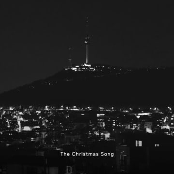 「BTS」JUNG KOOKの年末プレゼント…「The Christmas Song」のカバー映像公開