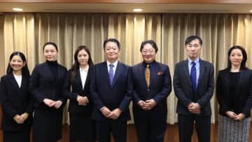 秩序あるインバウンド観光推進委員会が山梨県・長崎知事を表敬訪問、持続可能な地域振興について意見を交わす