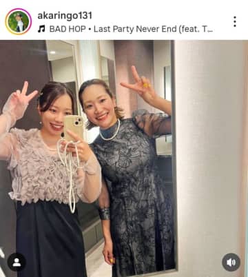 葭葉ルミの結婚披露宴で幼なじみの女子プロが緊張のパッティングに挑戦！ 「入って良かった」と満面の笑顔でガッツポーズ