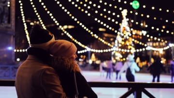 イギリス・スウェーデンで出会った…温かな想いや幸せを願う人々の心を映し出すクリスマス・イルミネーション