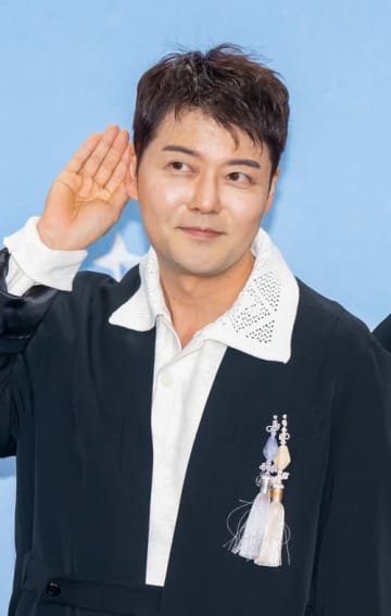 勃起不全治療の形跡も…違法医療施術を疑われた韓国タレント、過去の診療記録公開で潔白を主張