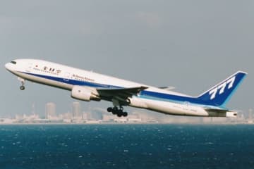 まさに“トリプルセブン大百科”！ 社員の愛に満ちた、ANA「777就航30周年記念サイト」