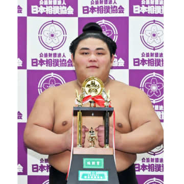 伊勢ケ浜部屋の力士9人まさかの集団改名…元横綱白鵬の「宮城野部屋」復興は事実上の消滅