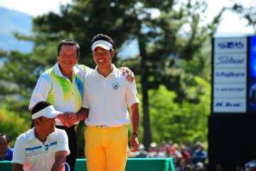 松山英樹も尾崎将司氏を追悼　「深き驚きと悲しみに包まれている」