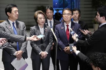 アジア大会成功へ協力確認　愛知県知事、首相と面会