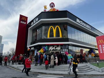マクドナルド、青海省1号店オープン　中国全域で出店実現
