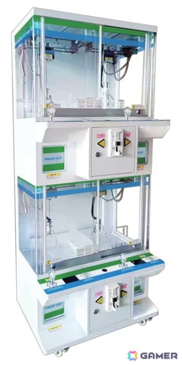 タイトーがファミリーマート専用のクレーンゲーム機「ファミマクレーンゲーム」を設置