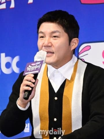 “活動中断”チョ・セホ、自身のファッション事業も廃業か…暴力団との関係めぐる騒動の余波