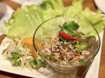 【渋谷】隠れ家レストランで見つけた！ワイン×タイ料理のマリアージュ「プラーローマー」