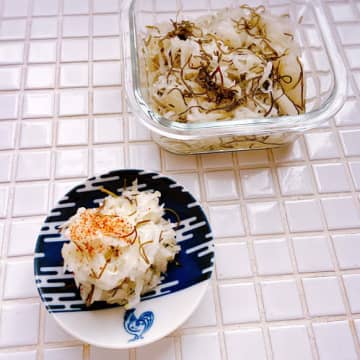 切って漬けるだけ♪なます風「大根の柚子風味昆布漬け」の作り置き