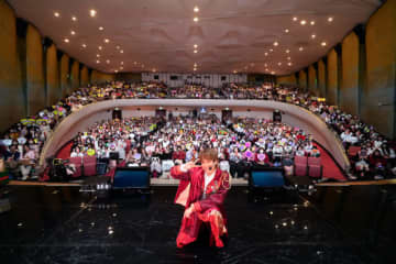 NEWS・小山慶一郎、初プロデュースのXmasイベント開催！　後輩ジュニアの夢もかなえる