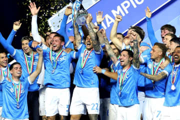 スーペルコッパ制覇のナポリ「新たなシステムの下で明確なアイデンティティーを確立しつつあるように見える」本領を発揮し始めたアタッカーの存在も【現地発コラム】