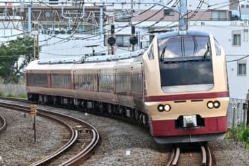 新春は成田山・富士山へ！JR東日本「2026年初詣＆初日の出」臨時列車まとめ