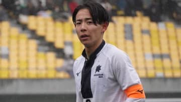 「熊本サポーターに希望を…」ロアッソ熊本入団内定の吉岡優希、先制弾で国士舘大を12年ぶりのインカレ決勝進出に導く