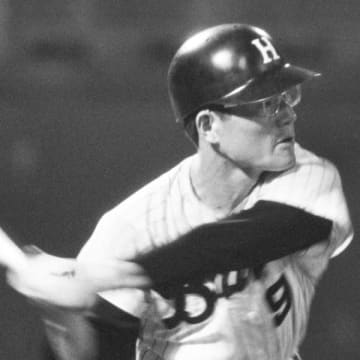 日本人選手で初めてサングラスとリストバンドを着用した、陰のファッションリーダー【元阪急ブレーブス森本潔 異端児と勇者たちの残響】#2