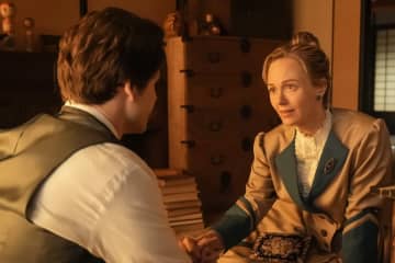 『ばけばけ』第65話、イライザ（シャーロット・ケイト・フォックス）からの誘い