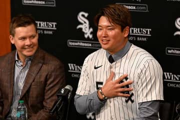 7700万円超え高級時計に騒然「ぎょえー！」「家の価格じゃん」　村上宗隆の入団会見で視線集中