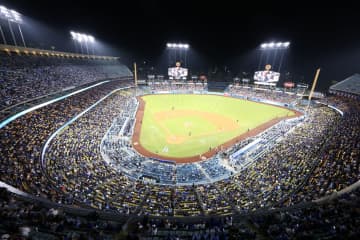 【石山建一連載#11】球場建設最中のライオンズ買収発表に「やっぱり買ったな…」