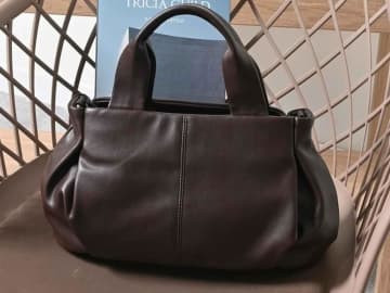 「一軍バッグ」見つけたかも♡【ハニーズ】持ち方が選べる「2wayバッグ」