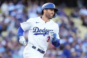 ド軍から突然の自由契約…94億円契約もずるずる低迷　35歳が直面した厳しい“現実”