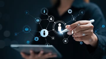 「もう人付き合いが重い…」断捨離したいのはサブスクではなく人間関係だった