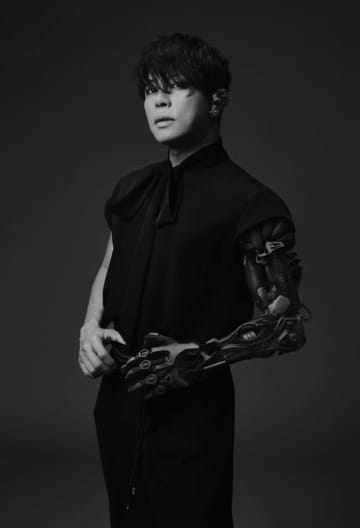 西川貴教、『炎炎ノ消防隊 参ノ章』第2期OPテーマ「Ignis -イグニス-」を2月にシングルリリース