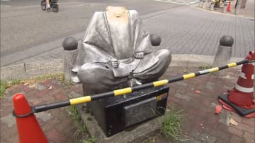 「警察官でやってる。びっくり」出張で愛知訪れ酒酔い状態…“秀吉像”損壊した疑いで2人書類送検へ　愛媛県警「判明した事実に即し適切に対応」