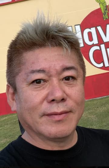 「北村氏の言い分は正しい」「日本の法律を遵守出来る人ならいい」とネットで物議に。ホリエモン、外国人受け入れ議論で北村晴男氏に激昂