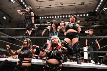 【スターダム】安納サオリ、王者狩りもマイクで自爆！「ワンダー巻く」発言に、上谷沙弥「たった1勝でひっくり返ると思うな」と逆襲誓う