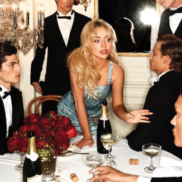 サブリナ・カーペンター、新曲「Such A Funny Way」を追加した最新アルバムのボーナス・トラック版を配信リリース！