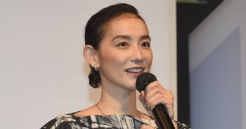 篠原ともえ、手作りスカートが天才的すぎる。あまりのハイクオリティに「販売して」の声殺到【2025年回顧】