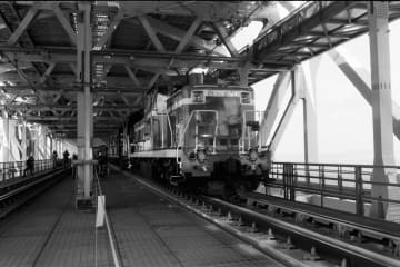 瀬戸大橋線（本四備讃線／JR西日本・JR四国）世界一の橋を通って本州と四国を結ぶ路線