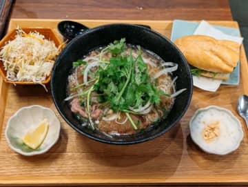 池袋で現地トリップ！フォー＆バインミーの欲張りセットが至福すぎた