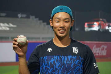 【DeNA】中東ドバイに誕生した新リーグで川﨑宗則、中島宏之と濃密な1か月 「考えて行動できる」19歳・田内真翔が手にした『宝物』