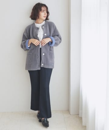 「ワイドパンツ苦手」ならこっちかも！【大人のハニーズ】40・50代に似合う「フレアパンツ」