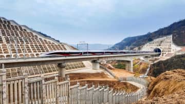 西安と延安を結ぶ高速鉄道が26日に開通―中国
