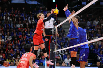 【SV男子 第8節見どころ】世界クラブ選手権2位の大阪Ｂがリーグ首位のサントリーと開幕以来の対戦！