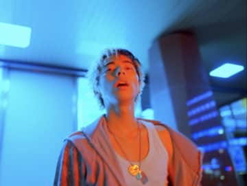 SATOH、台北で撮影された「WORLD END LOVESONG」MV公開