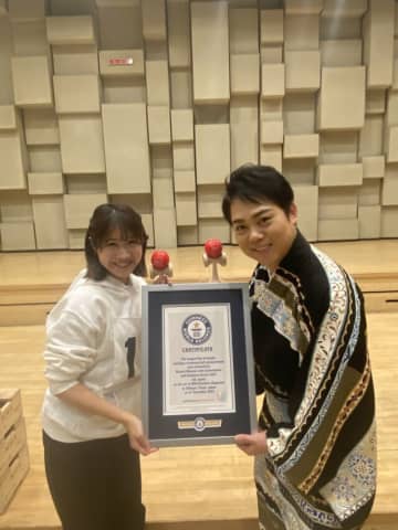 「誰が見たいの」紅白“9回目のけん玉”に疑問の声　過去失敗者は土下座…「NHKの独りよがり」辛辣評価も