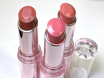 【セザンヌ】600円台はどう考えてもすごい…新作「ラスティンググロスリップ N」の透け感＆うるちゅる仕上がりをレビュー