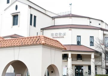 宝塚、東京の公演中止を当日発表　体調不良者が発生し「公演実施が困難なため」