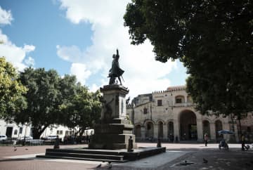 ドミニカ共和国の首都サントドミンゴ　「米州最初の都市」