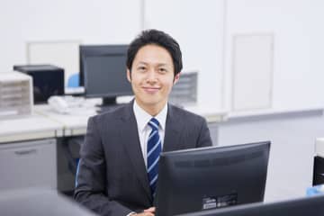 地方公務員と結婚した友人。高収入でいいねと言ったら「一般企業と変わらないよ」と返されました…公務員は“高給取り”のイメージなのですが、そうではないんでしょうか？