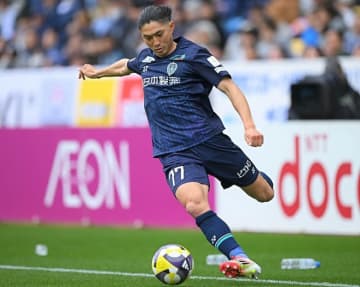 「これはびっくりサプライズ」福岡から31歳DFが広島にレンタルバック「帰ってきてくれるなんて！」「嬉しすぎるニュース」などファン歓喜