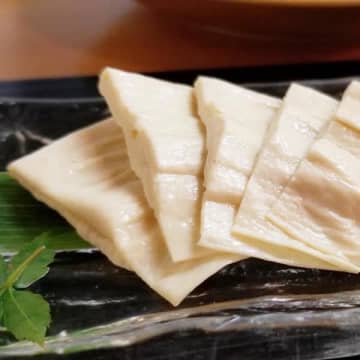 「湯葉」には大豆を凝縮した良質な植物性タンパク質源が 悪玉コレステロールを下げる【時間栄養学的「気になる食品」】