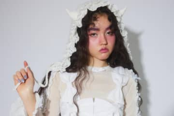 キャンディ ストリッパー26年春、猫柄チュールワンピース＆“ダメージジーンズ風”スウェットパンツ