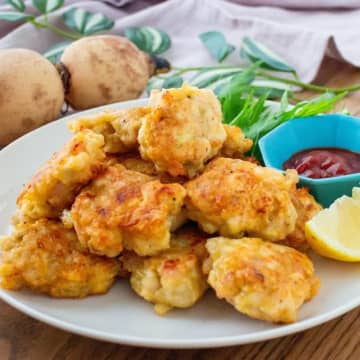 【もう普通のナゲットに戻れない…】いつもと一味違う♡シャキシャキれんこんナゲット