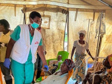 暴力激化で8万8000人が避難──ブルンジで急速に深刻化する人道危機