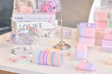 豊富なカラバリだけじゃない安心のモバイルバッテリー「MOTTERU」2026年新製品ラインナップ