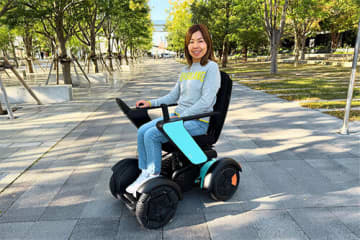 乗ること自体が前向きになれる歩行領域モビリティ「たのシーモ」